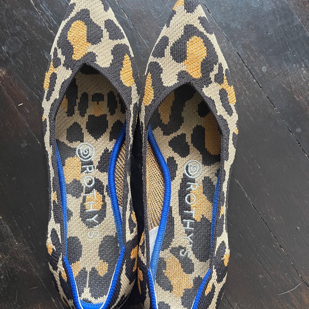 Rothy’s Leopard Print Pointy Toe Womens Size 8 Flats